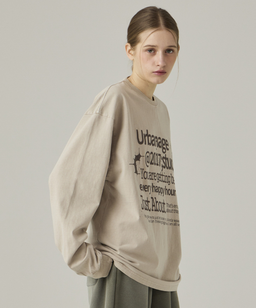 URBANAGE（アーバンエイジ）の「Just About ピグメントオーバーロングスリーブベージュ（Tシャツ/カットソー・レディース・その他・MEDIUM/LARGE）」の3枚目の写真