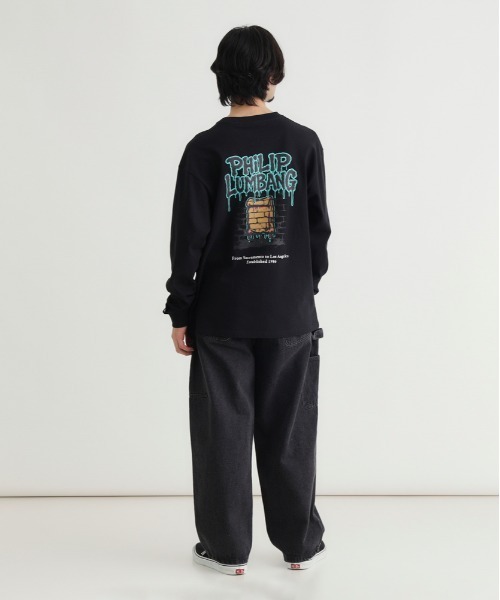 Right-on(ライトオン)の「Other(ソノタ)グラフィックプリントロングスリーブTシャツ(Tシャツ/カットソー・メンズ・ブラック/グレー/ホワイト・S/M/L/XL)」の18枚目の写真