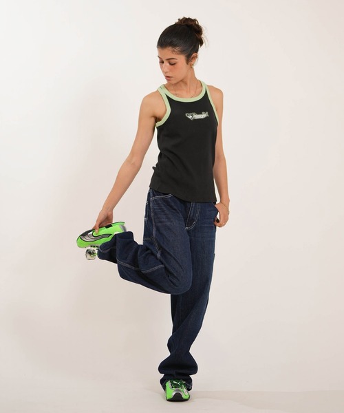 PUMA(プーマ)の「PUMA/プーマ タンクトップ パワーパフガールズ コラボ PPG SLIM TOP W 637467(タンクトップ・レディース・ブラック/ピンク・M/L)」の6枚目の写真
