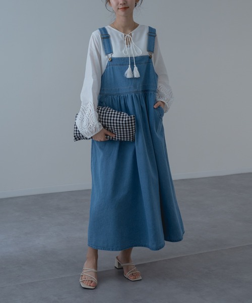 refinedworks（リファインドワークス）の「【refinedworks】オールシーズン 着用できる サロペット スカート（サロペット/オーバーオール・レディース・ネイビー/ブルー・FREE）」の4枚目の写真