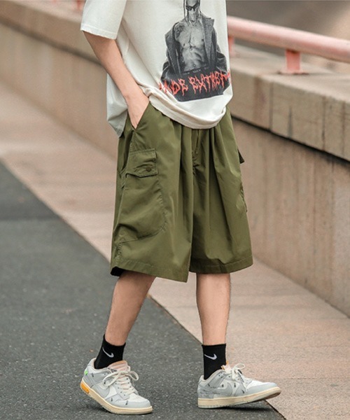 Ressaca(レサーカ)の「ワイドシルエットイージーカーゴショートパンツ(カーゴパンツ・メンズ・ブラック/カーキ・M/L/XL)」の14枚目の写真