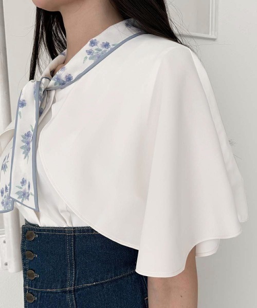 an another angelus（アンアナザーアンジェラス）の「スミレスカーフタイケープブラウス（シャツ/ブラウス・レディース・ピンク/ブルー・FREE）」の10枚目の写真