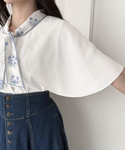 an another angelus（アンアナザーアンジェラス）の「スミレスカーフタイケープブラウス（シャツ/ブラウス・レディース・ピンク/ブルー・FREE）」の11枚目の写真