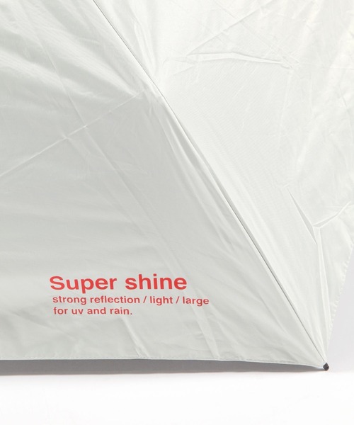 BAYFLOW(ベイフロー)の「【CHARIS】Super shine晴雨兼用折傘55cm/遮光率100%/UVカット率100%/UPF50+/軽量/ワイドサイズ/撥水加工/耐水圧10000mm以上/遮熱効果/晴雨兼用(折りたたみ傘・レディース・ブルー/その他1/ホワイト・0)」の12枚目の写真