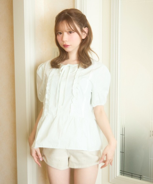 TITTY&CO.（ティティーアンドコー）の「フロントフリルブラウス（シャツ/ブラウス・レディース・ミント/サックスブルー/ホワイト・FREE）」の6枚目の写真