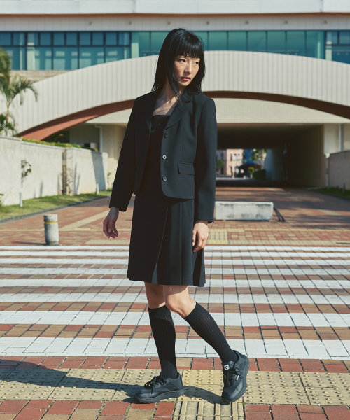 AFTERHOURS(アフターアワーズ)の「ESSENTIAL SINGLE JACKET (BLACK)(テーラードジャケット・レディース・ブラック・FREE)」の2枚目の写真