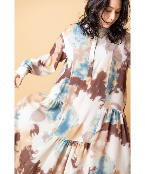 OSMOSIS（オズモーシス）の「プリント切替ギャザーシャツワンピース（シャツワンピース・レディース・ピンク/グリーン・ONE SIZE）」の8枚目の写真