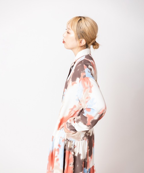 OSMOSIS（オズモーシス）の「プリント切替ギャザーシャツワンピース（シャツワンピース・レディース・ピンク/グリーン・ONE SIZE）」の14枚目の写真