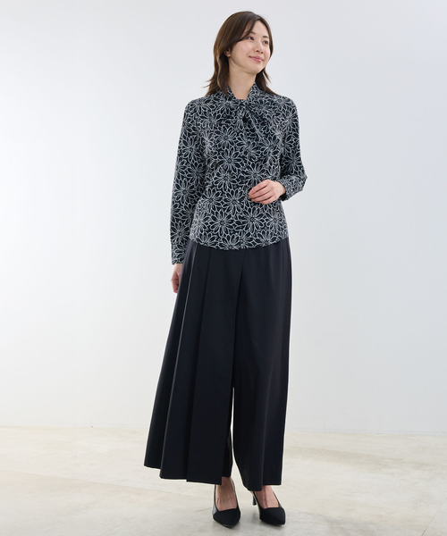 NARACAMICIE（ナラカミーチェ）の「【NARACAMICIE】レースプリントボウタイ長袖ブラウス（シャツ/ブラウス・レディース・ブラック/ホワイト・L/M）」の11枚目の写真