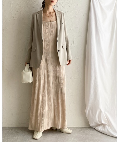 She's Closet(シーズクローゼット)の「ウェーブ波柄 ロング丈 ピンタック プリーツキャミワンピース(ワンピース・レディース・アイボリー/ブラック/ブラウン・FREE)」の15枚目の写真