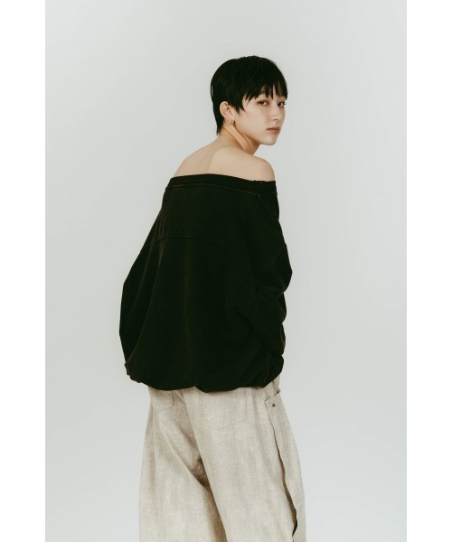 Knuth Marf(クヌースマーフ)の「off shoulder vintage sweat(スウェット・レディース・ブラック/グレー・FREE)」の4枚目の写真