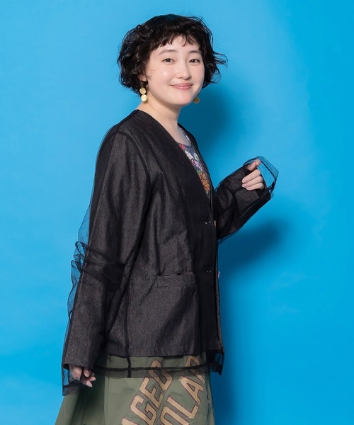 ScoLar（スカラー）の「161658：チュール重ねデニムジャケット（デニムジャケット・レディース・ブルー/グレー・M）」の6枚目の写真