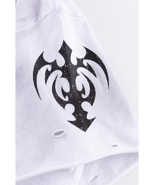 SUPPLIER(サプライヤー)の「Tシャツ|Distressed Pierced Tee V2|SUPPLIER(Tシャツ/カットソー・メンズ・ホワイト/ブラック・SMALL/MEDIUM/LARGE/X-LARGE/XX-LARGE)」の6枚目の写真