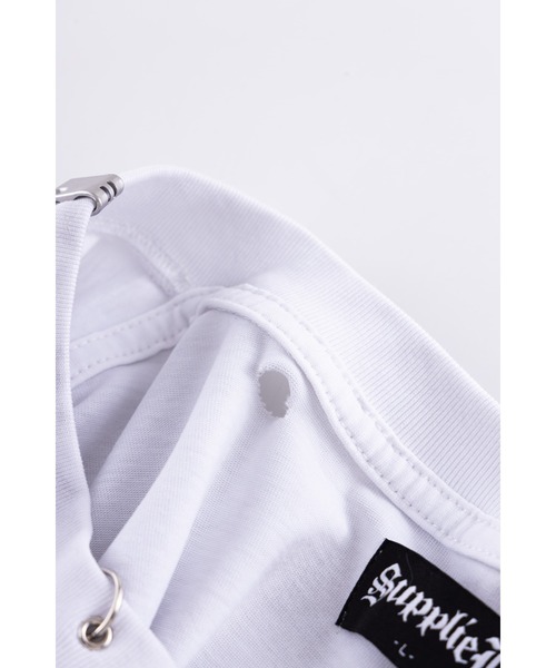SUPPLIER(サプライヤー)の「Tシャツ|Distressed Pierced Tee V2|SUPPLIER(Tシャツ/カットソー・メンズ・ホワイト/ブラック・SMALL/MEDIUM/LARGE/X-LARGE/XX-LARGE)」の9枚目の写真