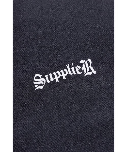 SUPPLIER(サプライヤー)の「Tシャツ|Distressed Pierced Tee V2|SUPPLIER(Tシャツ/カットソー・メンズ・ホワイト/ブラック・SMALL/MEDIUM/LARGE/X-LARGE/XX-LARGE)」の13枚目の写真