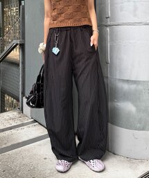 バルーンパンツ」に該当するブラック/黒色系のファッション通販 - ZOZOTOWN