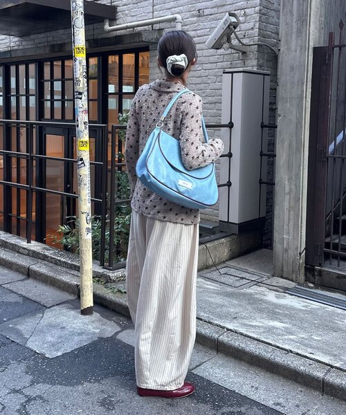 CIAOPANIC（チャオパニック）の「（ストライプ・無地）ワイドバルーンイージースラックス（スラックス・レディース・グレー/アイボリー/ブラック/ネイビー/ライトグレー/ブラック系その他/ブラウン/グレー系その他・SMALL/MEDIUM/LARGE）」の17枚目の写真