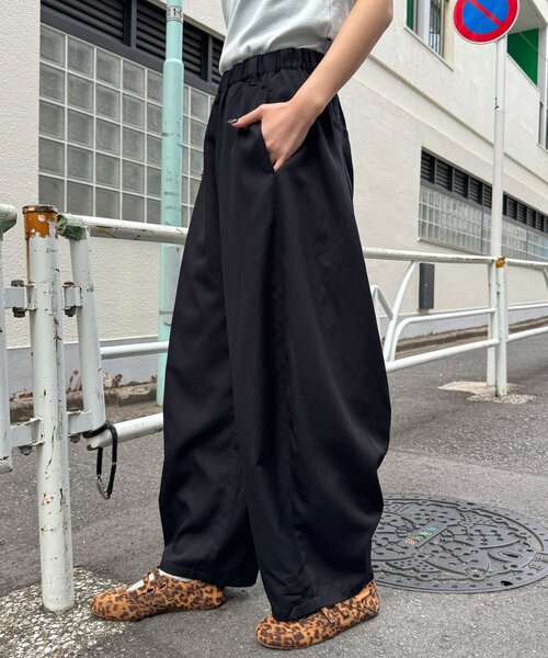 CIAOPANIC（チャオパニック）の「（ストライプ・無地）ワイドバルーンイージースラックス（スラックス・レディース・グレー/アイボリー/ブラック/ネイビー/ライトグレー/ブラック系その他/ブラウン/グレー系その他・SMALL/MEDIUM/LARGE）」の21枚目の写真