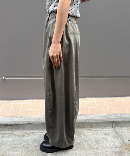 CIAOPANIC（チャオパニック）の「ワイドバルーンスラックス（その他パンツ・レディース・グレー/アイボリー/ブラック/ネイビー/ライトグレー・SMALL/MEDIUM）」の7枚目の写真