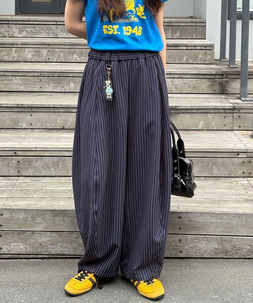 CIAOPANIC（チャオパニック）の「ワイドバルーンスラックス（その他パンツ・レディース・グレー/アイボリー/ブラック/ネイビー/ライトグレー・SMALL/MEDIUM）」の11枚目の写真