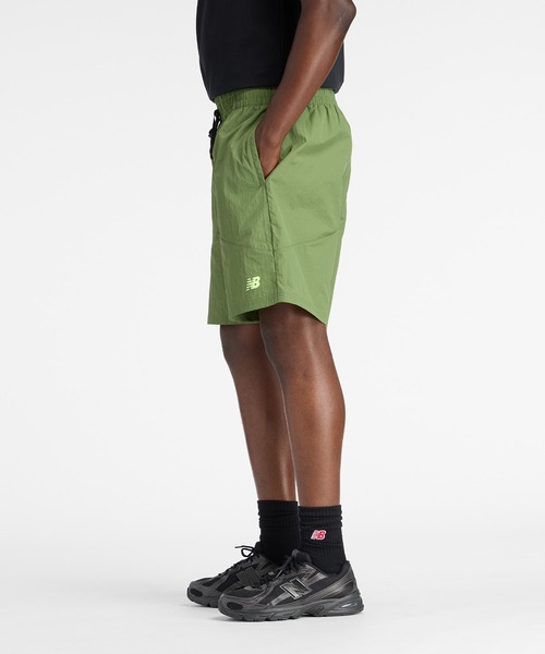 NEW BALANCE(ニューバランス)の「キャッスルフィールドウーブンショーツ7インチ(その他パンツ・メンズ・グリーン・SMALL/MEDIUM/LARGE/X-LARGE/XX-LARGE)」の2枚目の写真
