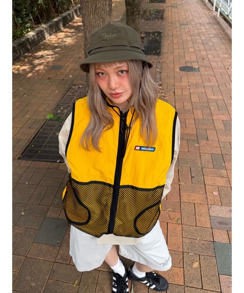 KEBOZ(ケボズ)の「KEBOZ SPORTS NYLON VEST(ベスト・メンズ・ブラック/イエロー・L/M/XL)」の3枚目の写真