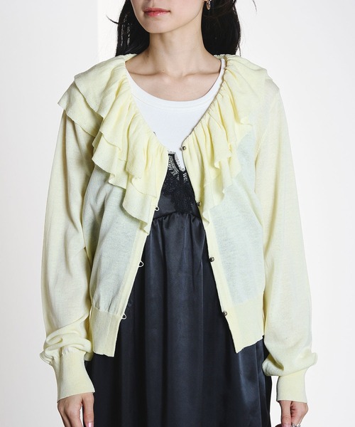 ROSE BUD(ローズバッド)の「FRILL COLLAR CARDIGAN(カーディガン/ボレロ・レディース・ブラック/イエロー・ONE SIZE)」の7枚目の写真
