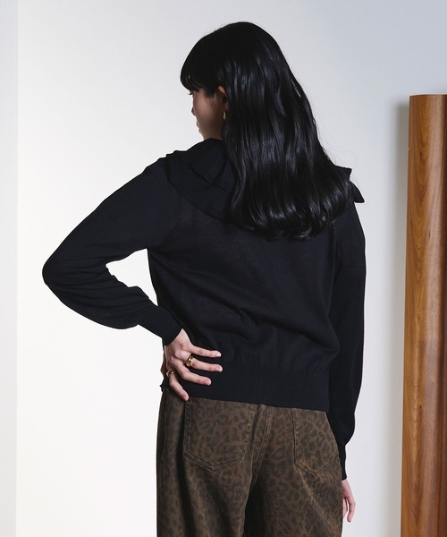 ROSE BUD(ローズバッド)の「FRILL COLLAR CARDIGAN(カーディガン/ボレロ・レディース・ブラック/イエロー・ONE SIZE)」の16枚目の写真