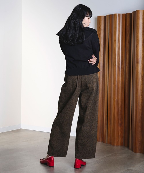 ROSE BUD(ローズバッド)の「FRILL COLLAR CARDIGAN(カーディガン/ボレロ・レディース・ブラック/イエロー・ONE SIZE)」の18枚目の写真