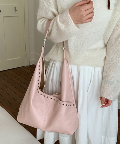 mebole(メボレ)の「ハトメワンハンドルショルダーバッグ(ショルダーバッグ・レディース・ブラック/ブルー/イエロー/ピンク/ブラウン/ホワイト・FREE)」の20枚目の写真