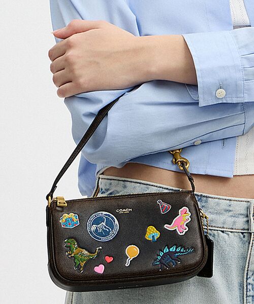 COACH　皮革ウエストポーチ、ボディバック刺繍デザイン【極美品】 プラザ バッグ 18・ラブド レザー・ステッカー プリント（ポーチ