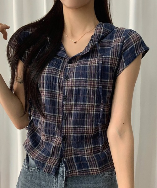 Girly Doll(ガーリードール)の「サイドシャーリングフード付き半袖チェックシャツ(シャツ/ブラウス・レディース・グリーン/ネイビー/ベージュ・FREE)」の16枚目の写真