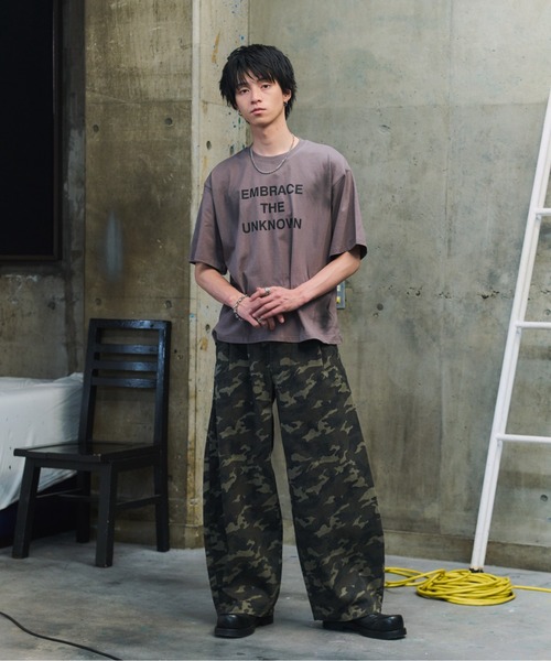 ILL'S(イルズ)の「VINTAGE LIKE SPRAYED LOGO T-SHIRT / ヴィンテージ風スプレーロゴTシャツ メンズ レディース ユニセックス(Tシャツ/カットソー・メンズ・ホワイト/スカイブルー/チャコールグレー・M/L)」の19枚目の写真