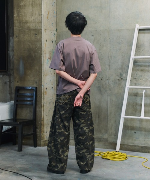 ILL'S(イルズ)の「VINTAGE LIKE SPRAYED LOGO T-SHIRT / ヴィンテージ風スプレーロゴTシャツ メンズ レディース ユニセックス(Tシャツ/カットソー・メンズ・ホワイト/スカイブルー/チャコールグレー・M/L)」の21枚目の写真