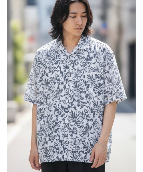Blue Standard (ブルースタンダード)の「【BLUE STANDARD/ブルースタンダード】【涼しくさらさらな肌ざわりの綿麻シャツ】コットンリネンミックス オープンカラーシャツ リラックスフィット リゾート柄 無地 通気性 清涼感 吸水速乾 紫外線対策(シャツ/ブラウス・メンズ・ホワイト/ブルー/オフホワイト/ブラック・X-LARGE/MEDIUM/LARGE)」の1枚目の写真