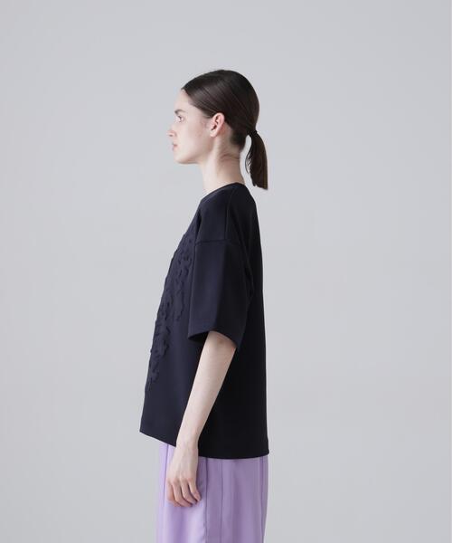 ADORE（アドーア）の「◆エンボスジャージー（Tシャツ/カットソー・レディース・ホワイト/ネイビー・38）」の5枚目の写真