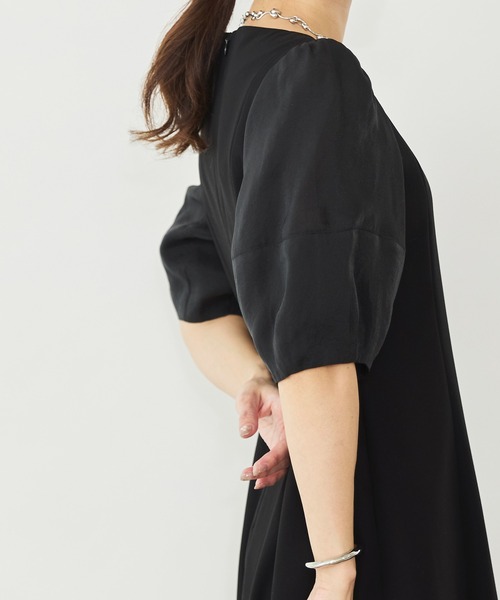 Sirin(シリン)の「ボリューム袖シアーワンピース【2サイズ展開】(ワンピース・レディース・ベージュ/ブラック・XS/S)」の12枚目の写真