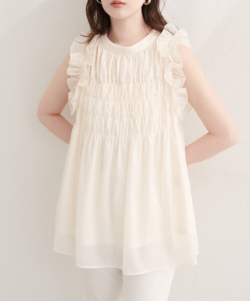 natural couture(ナチュラルクチュール)の「バックリボンノースリチュニック(シャツ/ブラウス・レディース・ブラック/サックスブルー/アイボリー/ミント/ラベンダー・FREE)」の2枚目の写真