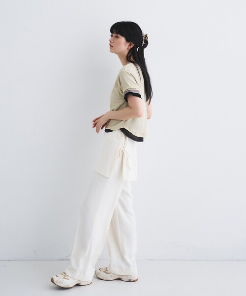 CODE A(コードエー)の「sheer ringer tee(Tシャツ/カットソー・レディース・ライトイエロー系/チャコールグレー/ブラック系2・00)」の11枚目の写真