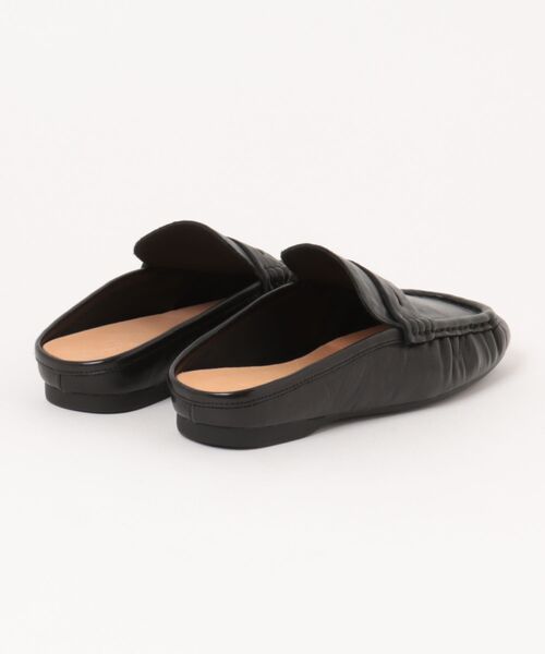 LAULEN(ローレン)の「square toe gathered loafers /スクエアトゥギャザーローファー(ローファー・レディース・ブラック・23cm/24cm/25cm)」の2枚目の写真