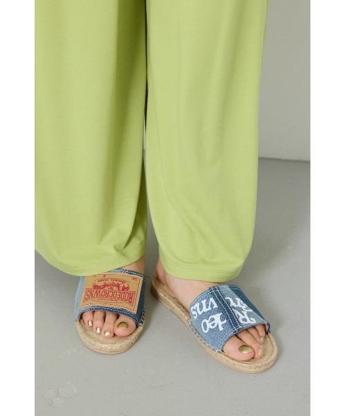 RODEO CROWNS WIDE BOWL(ロデオクラウンズワイドボウル)の「DENIM JUTE SANDAL(サンダル・レディース・ブルー系その他/ブラック系その他・MEDIUM/LARGE)」の16枚目の写真