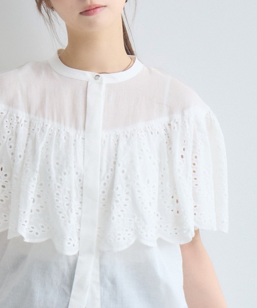 KATHARINE ROSS(キャサリンロス)の「ケープスカラカット刺繍ブラウス(シャツ/ブラウス・レディース・ブラック/ホワイト・FREE)」の9枚目の写真
