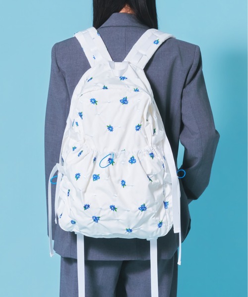 Casselini(キャセリーニ)の「Casselini(キャセリーニ)Embro backpack(バックパック/リュック・レディース・ホワイト/ブラック系その他/ブラック・FREE)」の1枚目の写真