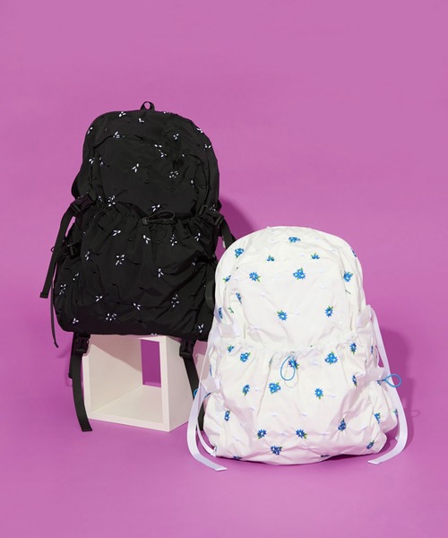 Casselini(キャセリーニ)の「Casselini(キャセリーニ)Embro backpack(バックパック/リュック・レディース・ホワイト/ブラック系その他/ブラック・FREE)」の4枚目の写真