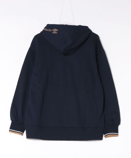 UMBRO(アンブロ)の「【UMBRO/アンブロ】限定 ライン使い刺しゅうパーカー(パーカー・レディース・ブラウン/ネイビー/杢グレー・L/M/LL)」の14枚目の写真