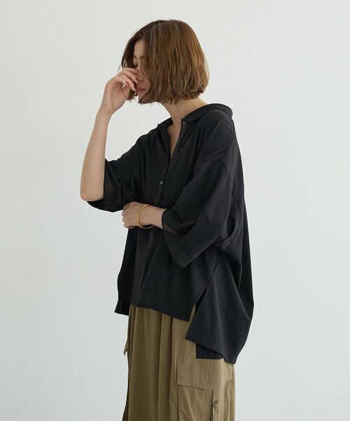 Editt by YECCA VECCA(エディットバイイェッカヴェッカ)の「袖口シアーポロカットソー(ポロシャツ・レディース・ブラウン/ネイビー/ブラック・FREE)」の22枚目の写真