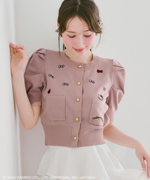WILLSELECTION(ウィルセレクション)の「WILLSELECTION×HELLO KITTY 刺繍ニットカーディガン(カーディガン/ボレロ・レディース・オフホワイト/ネイビー/ピンク・FREE)」の3枚目の写真