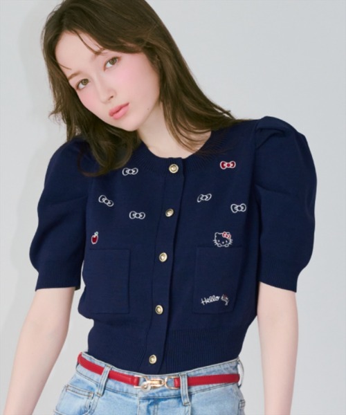 WILLSELECTION(ウィルセレクション)の「WILLSELECTION×HELLO KITTY 刺繍ニットカーディガン(カーディガン/ボレロ・レディース・オフホワイト/ネイビー/ピンク・FREE)」の6枚目の写真