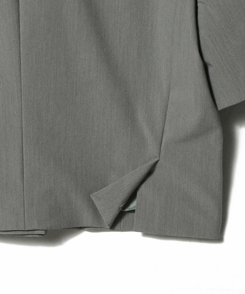 UNUS(ユナス)の「UNUS / Cropped Tailored Jacket(テーラードジャケット・レディース・ブラック/グレー・38/36)」の9枚目の写真