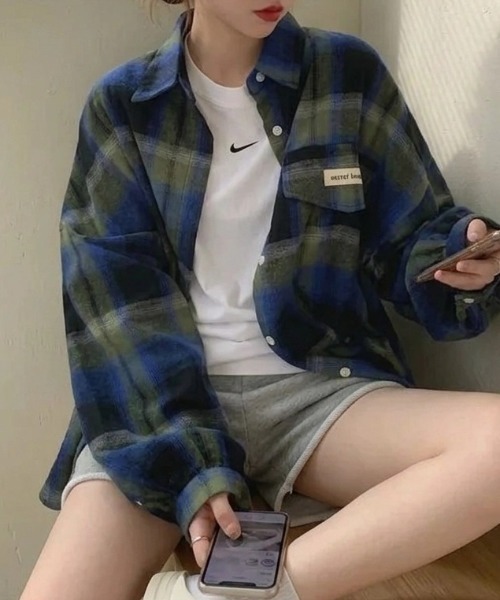 yuue' ( wear )(ユーイ)の「オーバーサイズオンブレチェック長袖シャツ(シャツ/ブラウス・レディース・グリーン系その他/オレンジ系その他・FREE)」の3枚目の写真